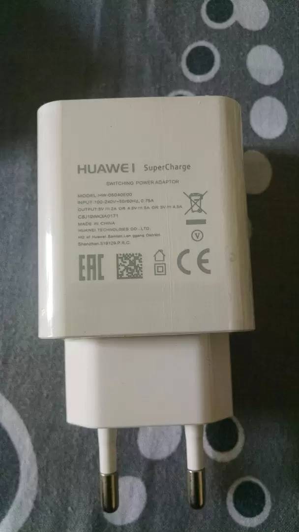 Original Huawei Super Fast Charger 23W 0