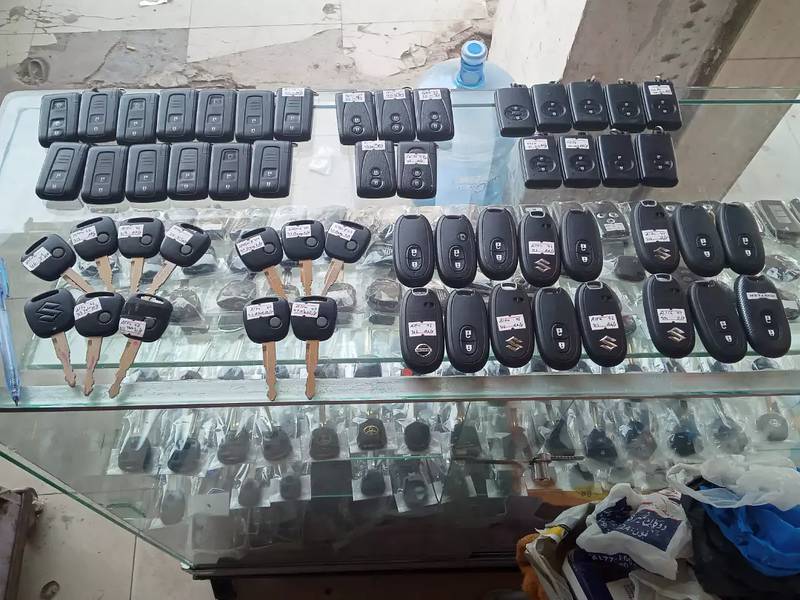 Key maker Honda, Toyota, Suzuki, Nissan keys remotes and smart keys 1