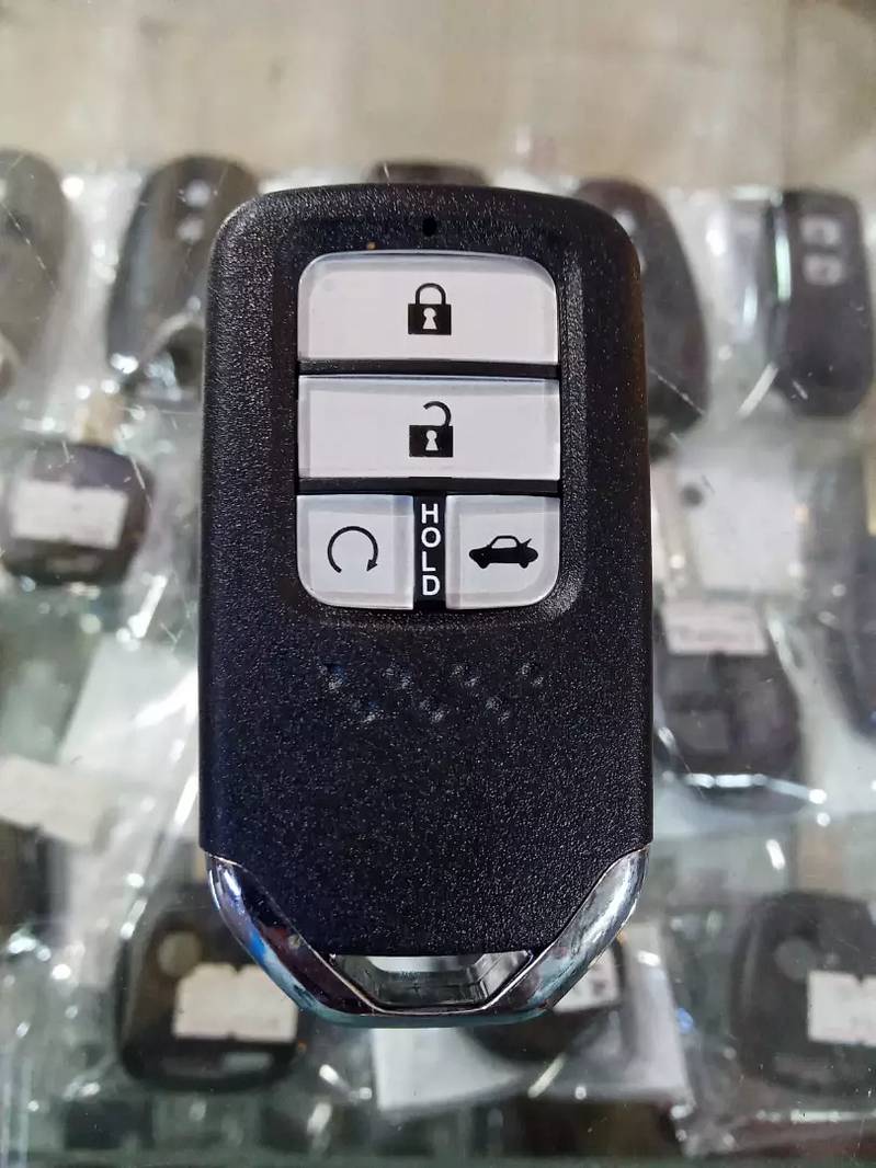 Key maker Honda, Toyota, Suzuki, Nissan keys remotes and smart keys 2