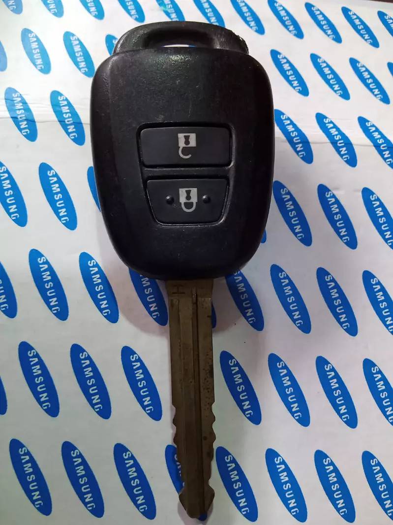 Key maker Honda, Toyota, Suzuki, Nissan keys remotes and smart keys 4