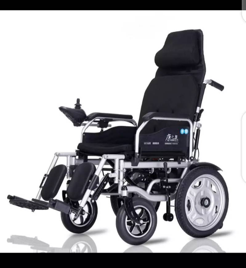 Electric Wheelchair 150kg Capacity/ Motorized Electronic Chair 0