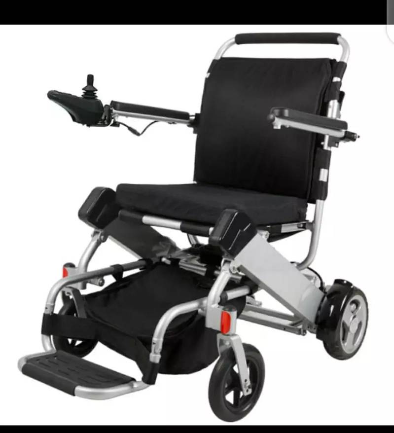 Electric Wheelchair 150kg Capacity/ Motorized Electronic Chair 3