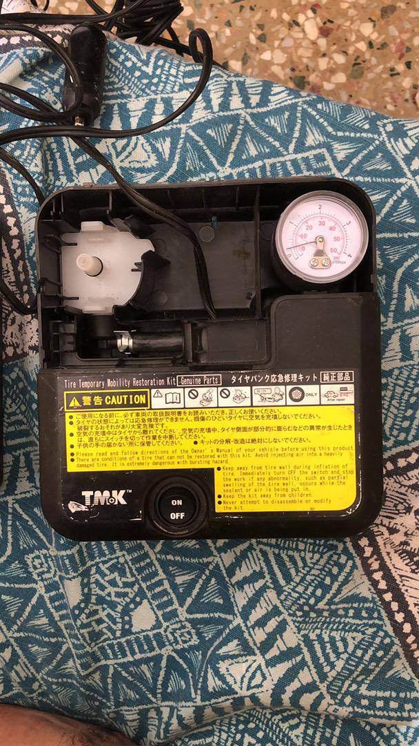 Tire inflator Japanese car pulled air pump Dash Cam drive recorder 11