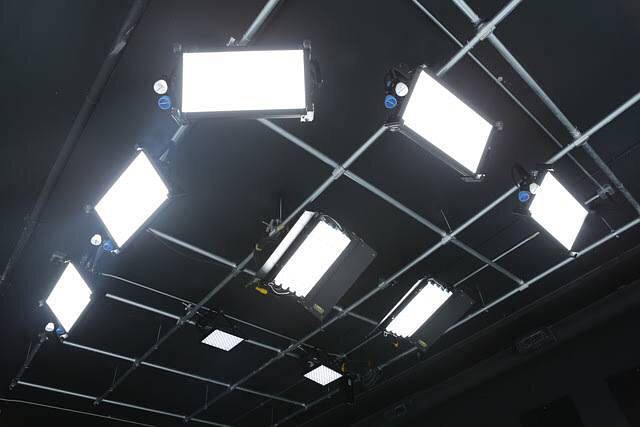 Kino flo Led studio video light 4