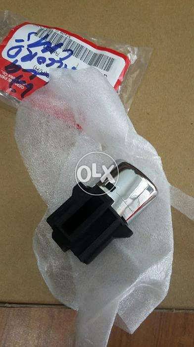 honda accord gear lever button (cl7,cl9,cm5) genuine NOT china 1