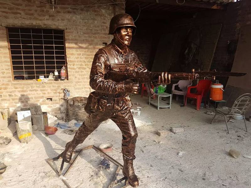 Fiberglass statue soldier /model 3