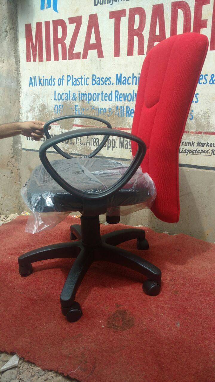 New Style Revolving Computer Chair In Karachi 2