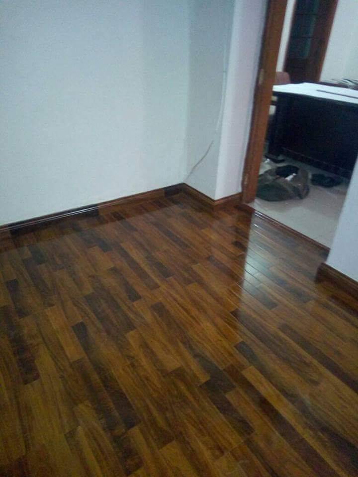 New Wooden Floor Designs available Near University Road, Karachi 9