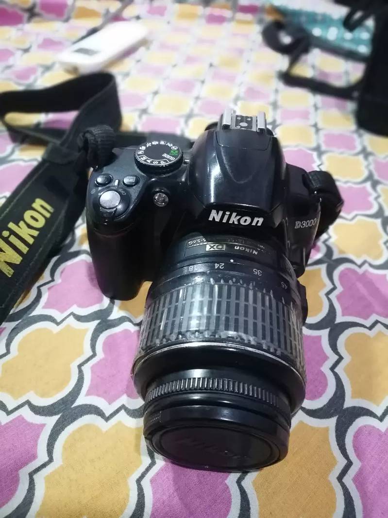 Nikon (D3000) Cmplt Saman Condition 10/9 With Lens 18m/55mm 2