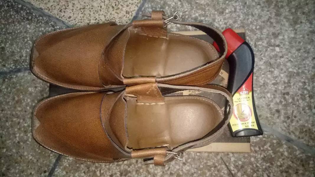 New Peshawari Chappal Hand Made. . Genuine Leather Upper & Sole size 8 6