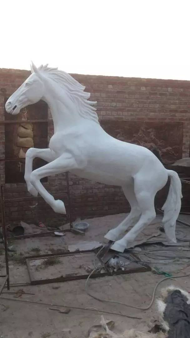 Horse Statue , Sculpture 2