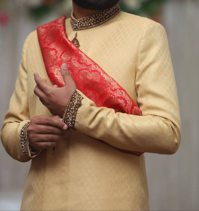 Sherwani groom 2