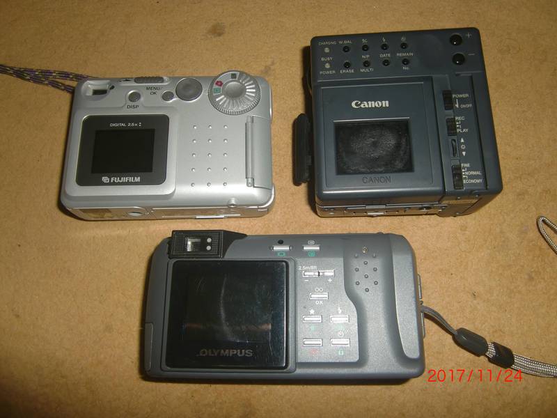 digital Canon ,Olympus ,Fujifilm digital cameras 1