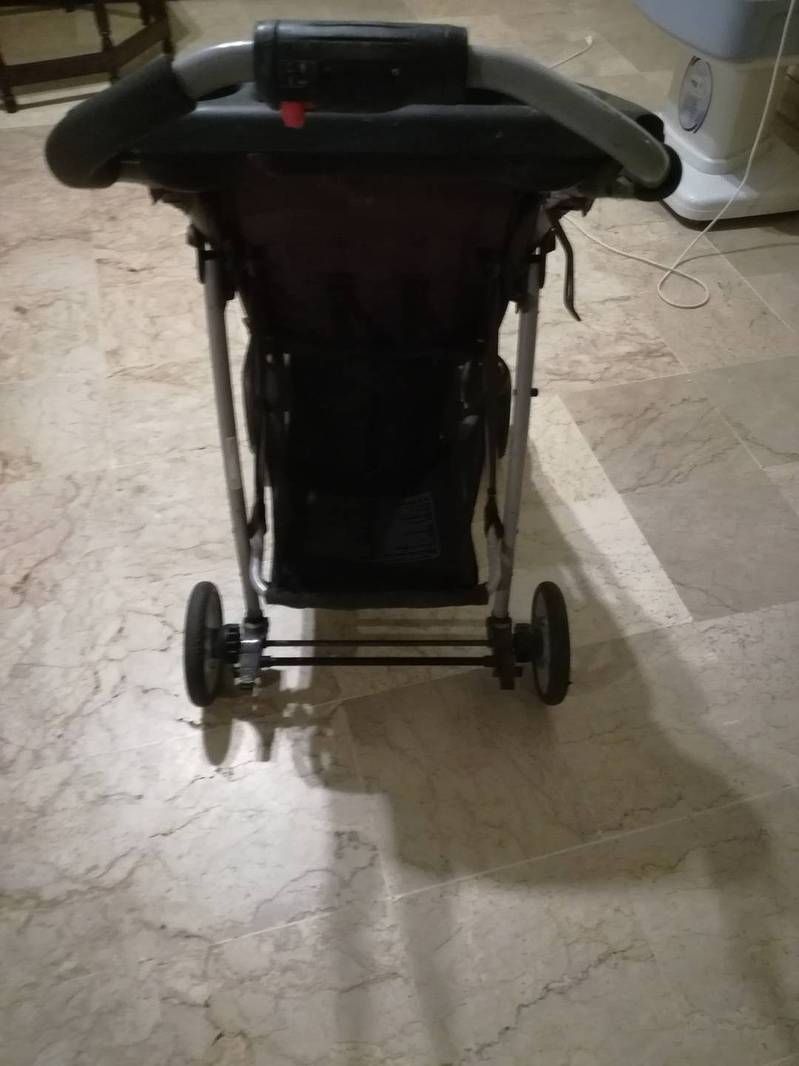 Graco Stroller 3