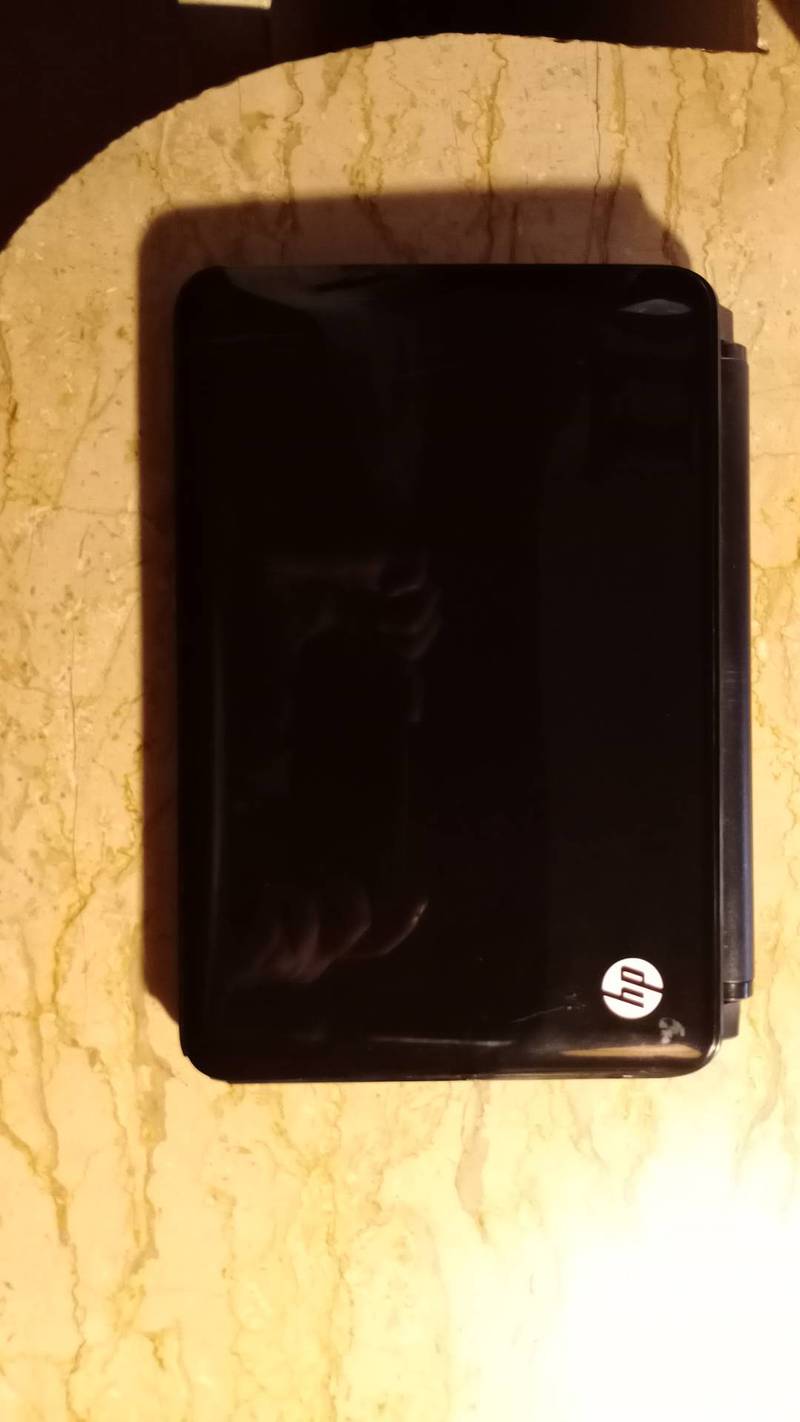 HP Mini 110-3500 Black Laptop in Super Condition 0