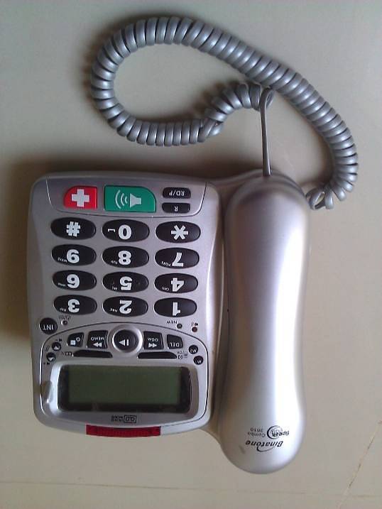 Corded Telephone with answering Machine 6