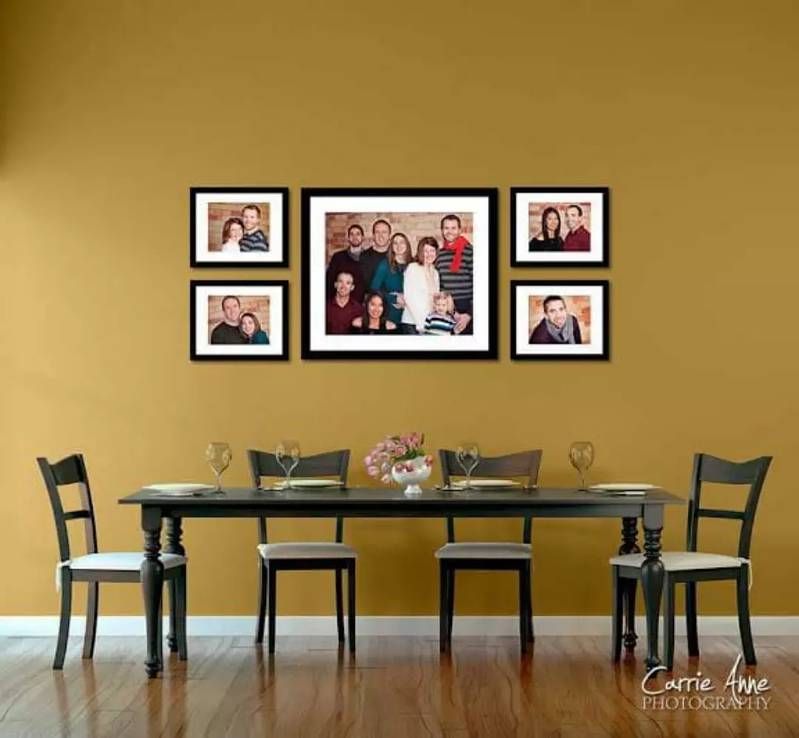 Wall mounted family picture frames 1