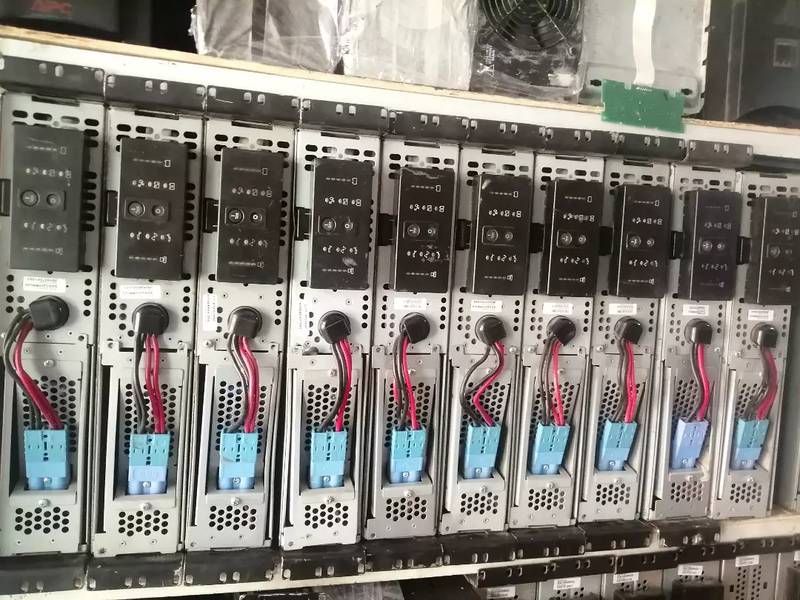 Apc ups 10kv,6kva,3kva, 2kva, 1kva, to 500kva All 3