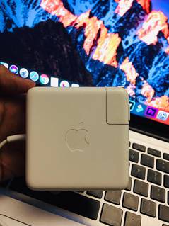 Apple macbook pro charger original