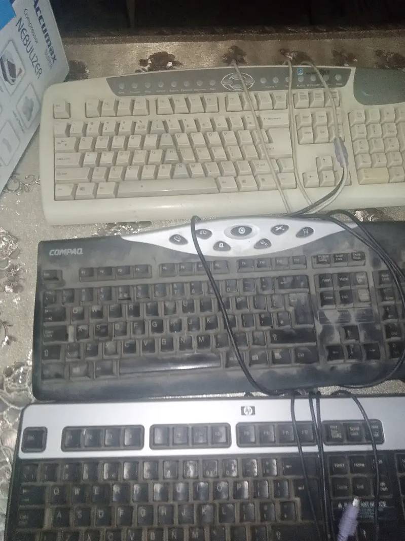 Keyboards for urgent sale 0