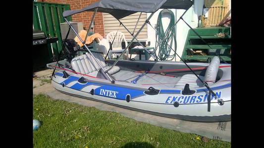 Intex Excursion 5, 5-Person Inflatable Boat Set with Aluminum Oars and 3