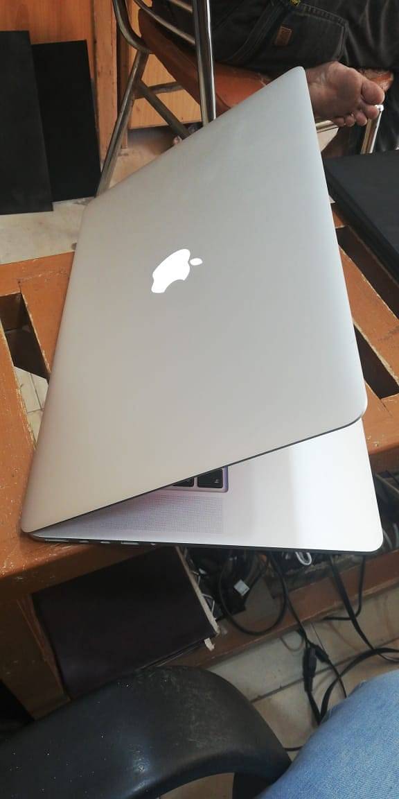 MacBook Pro 15" & 16" 2014 2015 2017 2018 2019 Used Stock Available 6