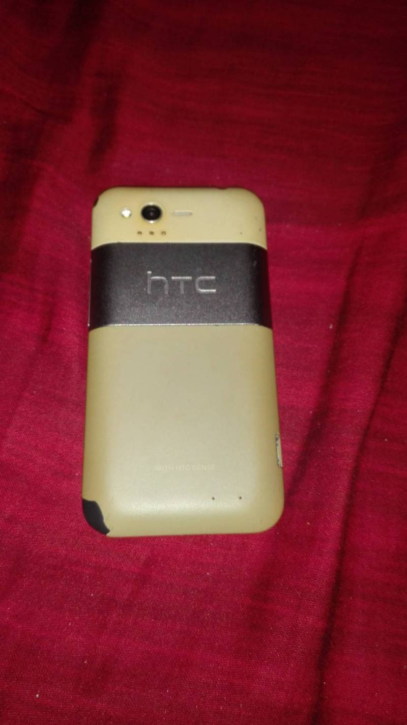 Beautiful HTC Smart Touch Phone 1