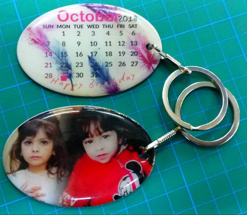 Uv printed large metal keychain Glass coated for long lasting 3