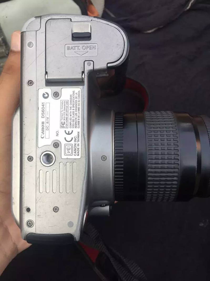 Cannon DSLR camera modal 350D 5