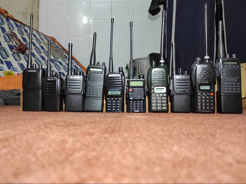 Bao Feng 888S Two way Radios walkie talkies non display wireless Pair 8