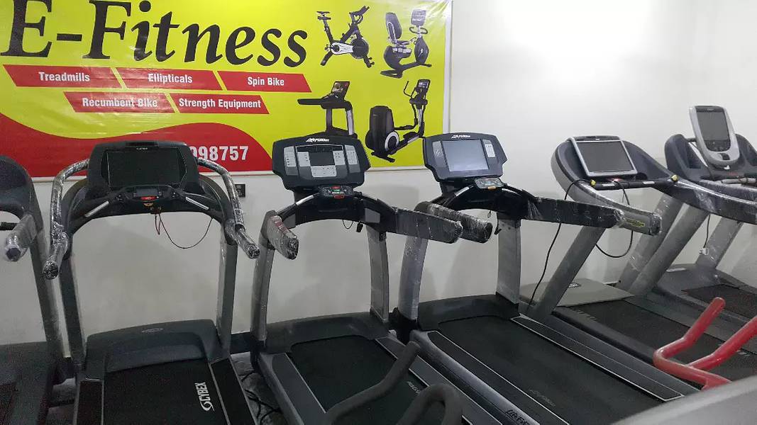 (krClf) Life Fitness Treadmills & Ellipticals 0