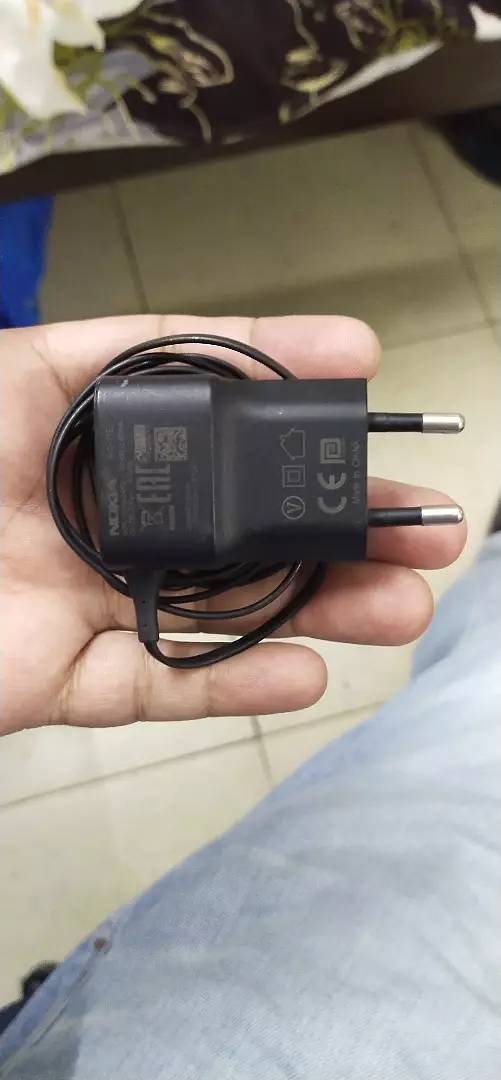 Nokia 1280 orginal charger 1