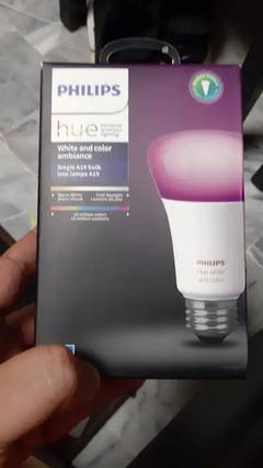 Philips hue smart bulb A19 3rd gen 16million colors
