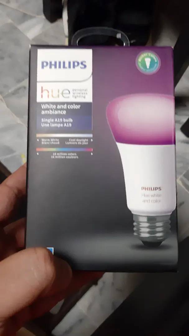 Philips hue smart bulb A19 3rd gen 16million colors 0