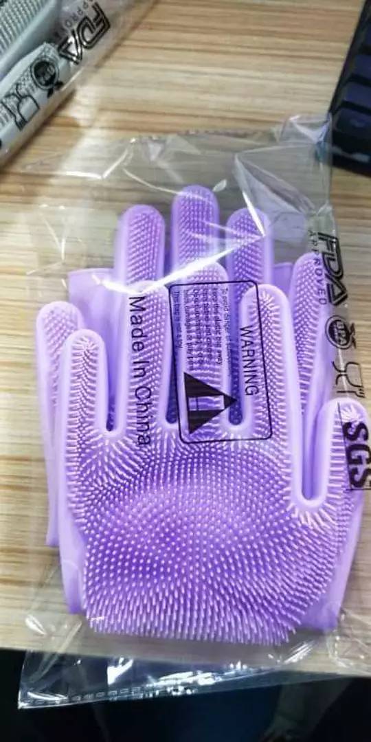 Magic Silicone Kitchen Gloves (Bulk Price) 2