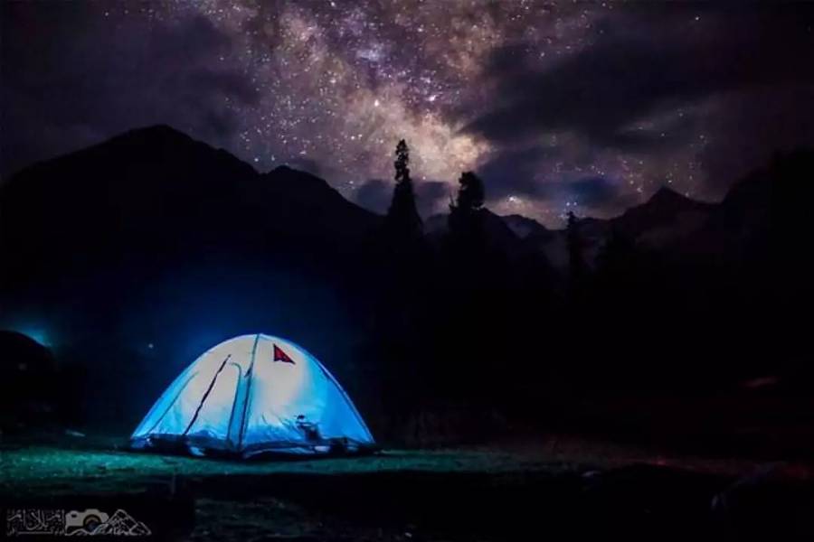Parachite camping tent,fishing rod reel, mattress, whistle, binocular 0