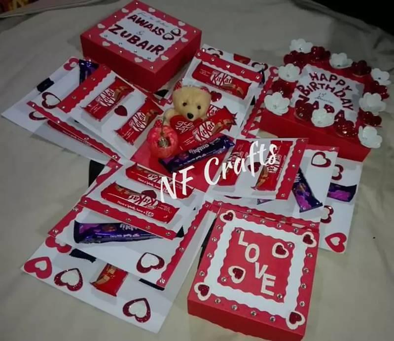 Explosion Gift Boxes 0