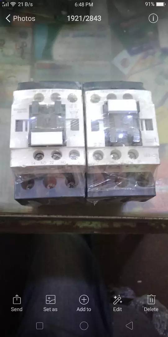 All types and all ampers contactor r available 2