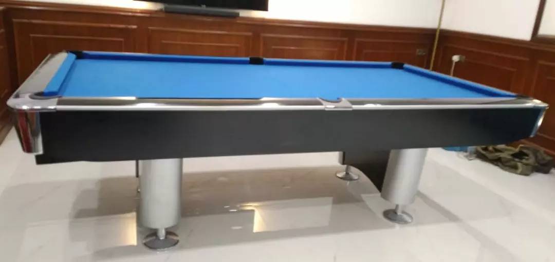 American pool table 8
