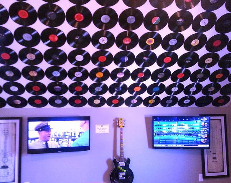 VINYL"s Trending Decor around  the  World. 2