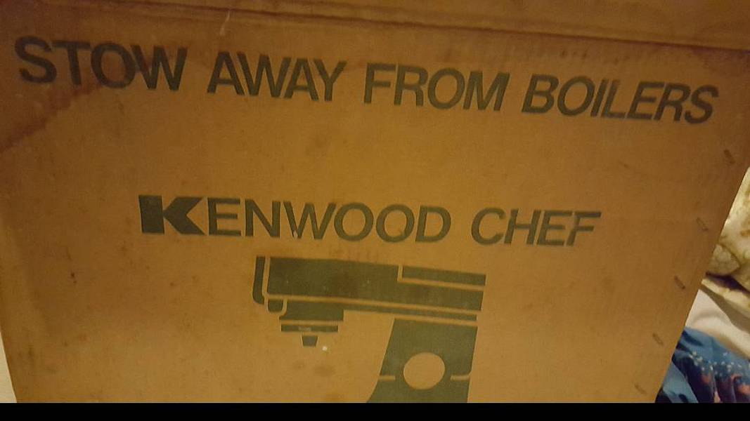 Brand New Kenwood chef a901 0