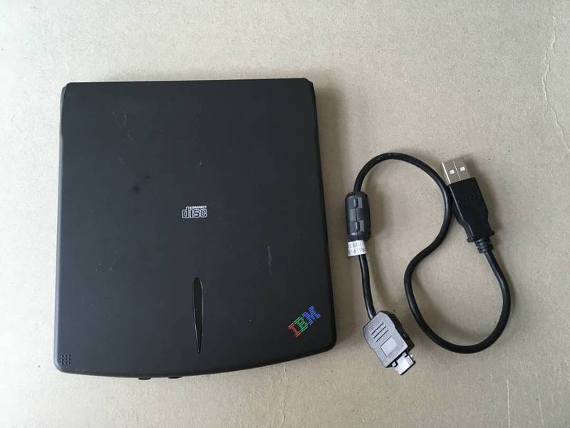 IBM USB Portable CD ROM Drive Cable Missing in mint Condition Xchnge P 3