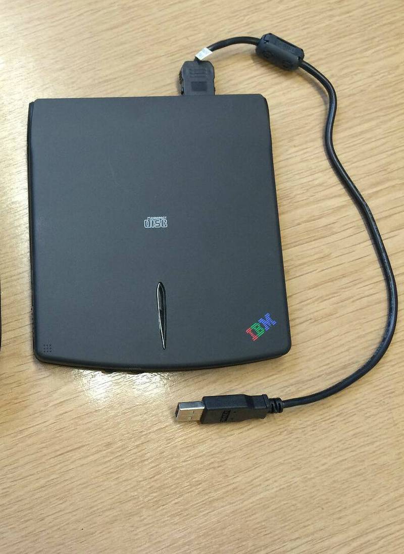 IBM USB Portable CD ROM Drive Cable Missing in mint Condition Xchnge P 6