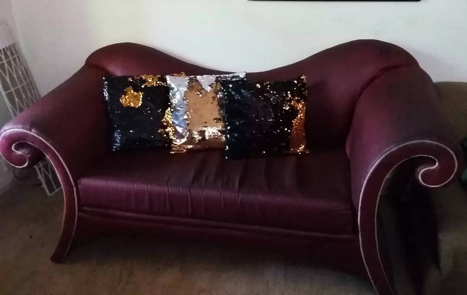 Designer Leatherette  Maroon Deewan Sofa Urgent Sale 4