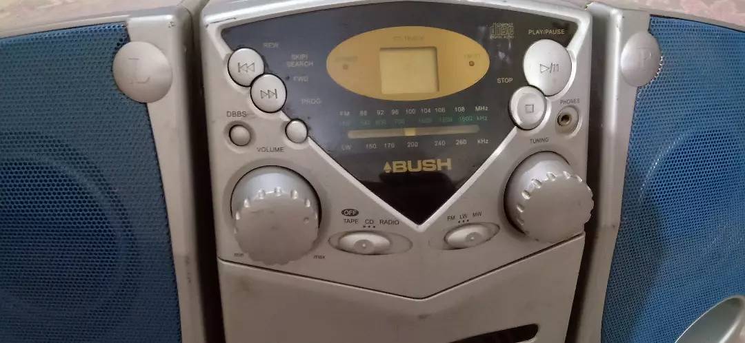 An Alba radio cassette player 4