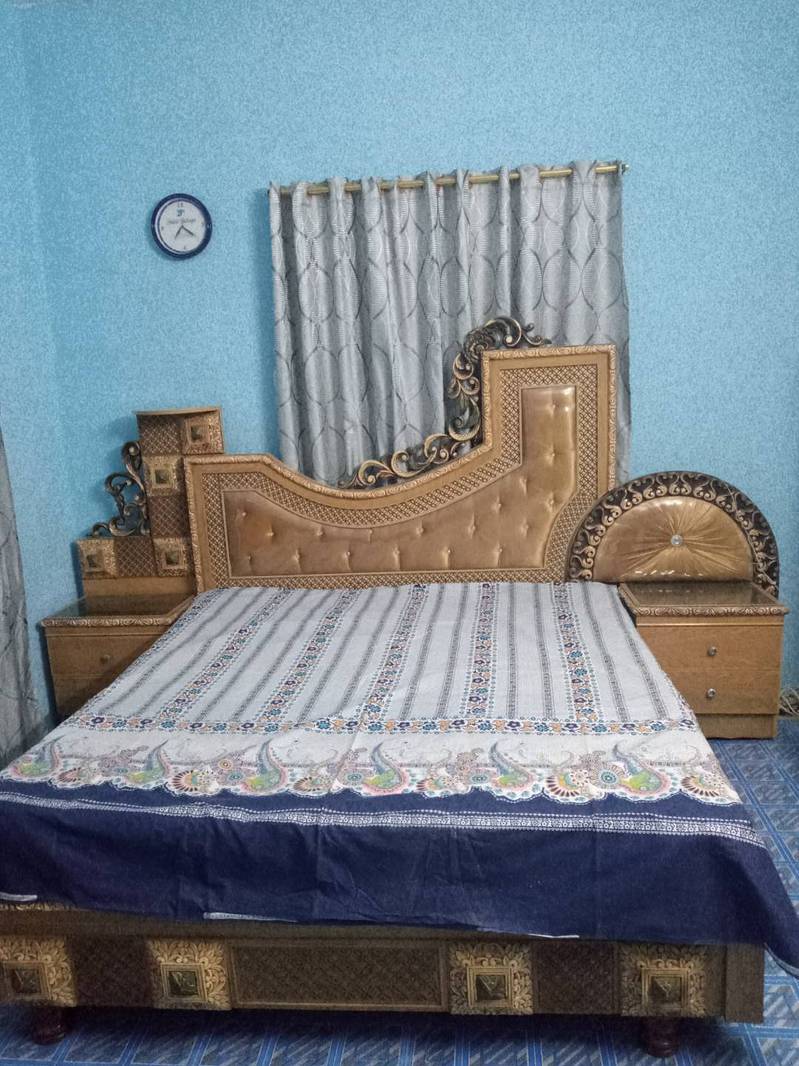 Urgently Sale  Bed Room set in Good condition 0