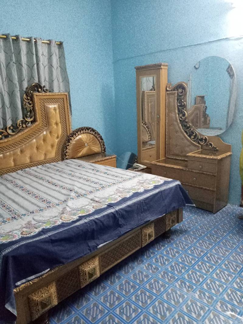 Urgently Sale  Bed Room set in Good condition 1