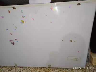 Dawlance 2 door fridge and freezer