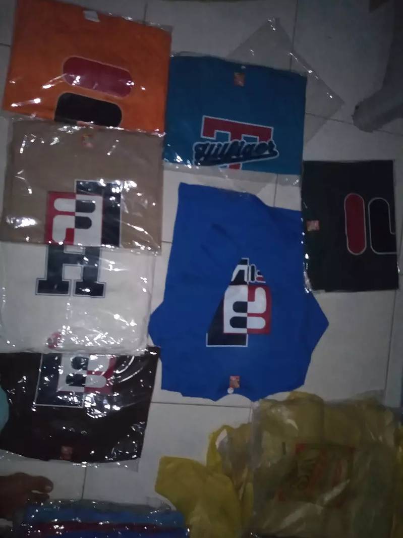 Boys full selevs full bazoo T-shirts n hineck wholesale price 4