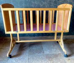 BABIES WORLD wooden cot